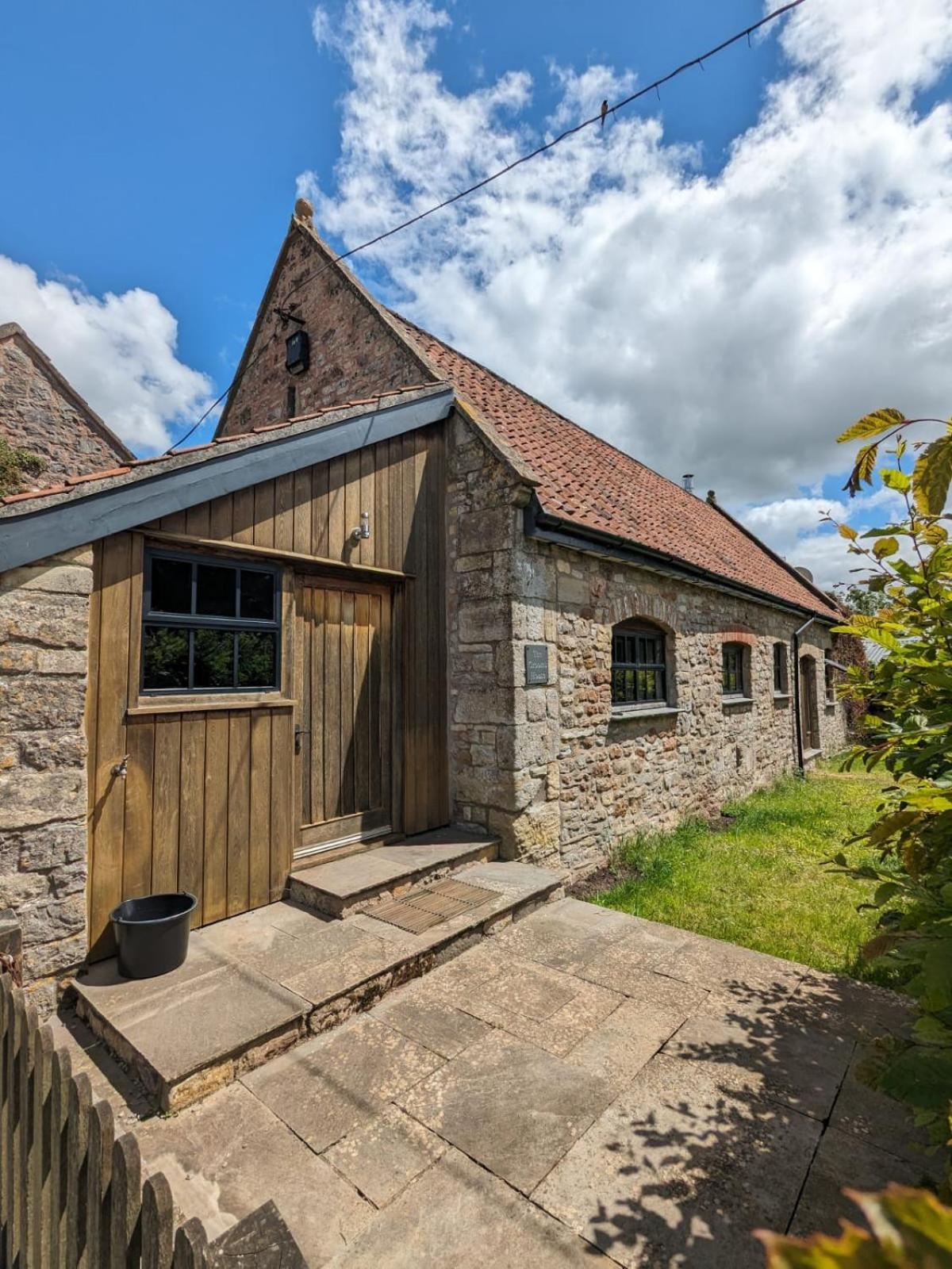 Regilbury Court, Grooms House Redhill  Экстерьер фото